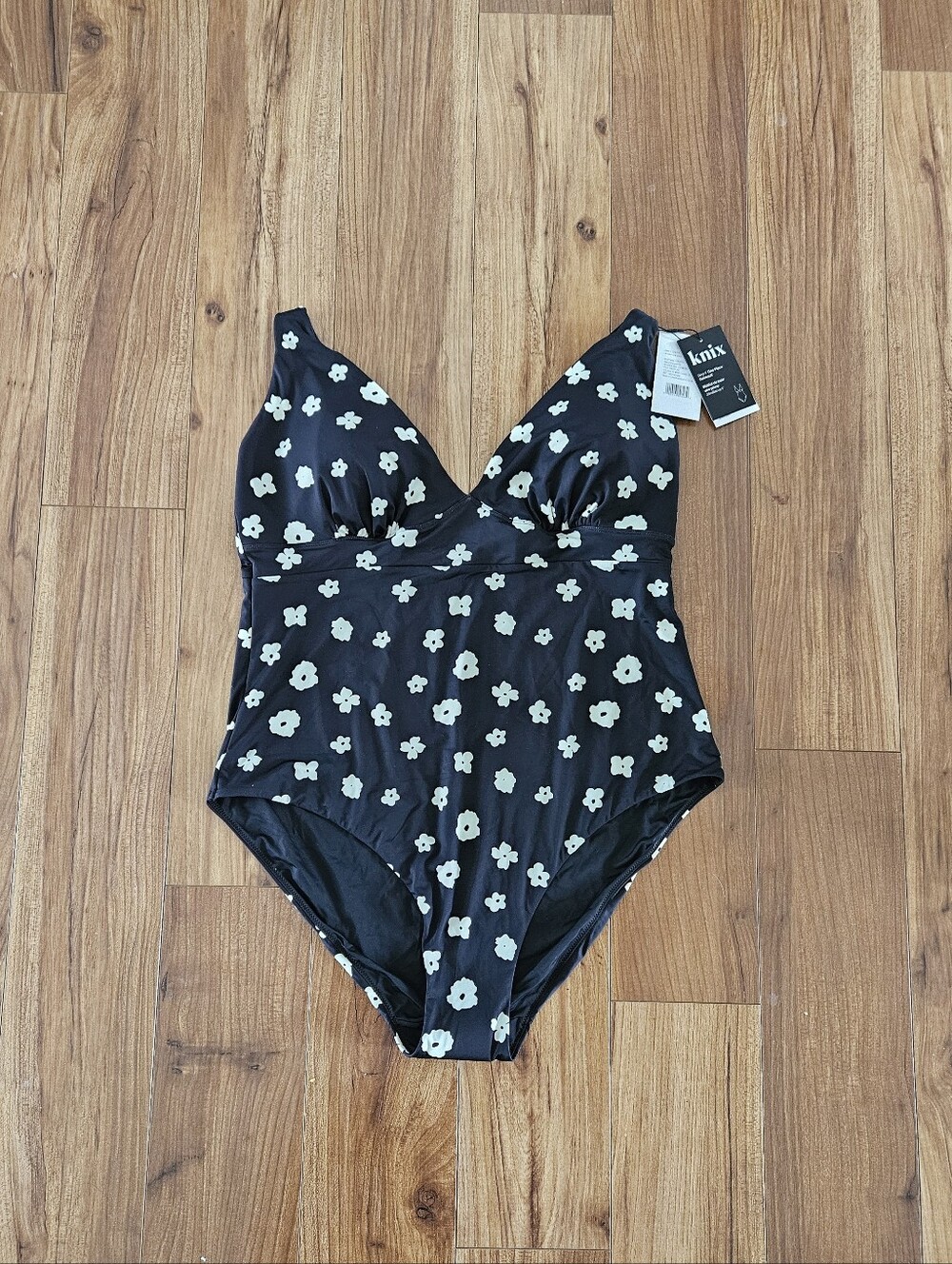 Knix Deep V, One Piece Swimsuit XXXL+